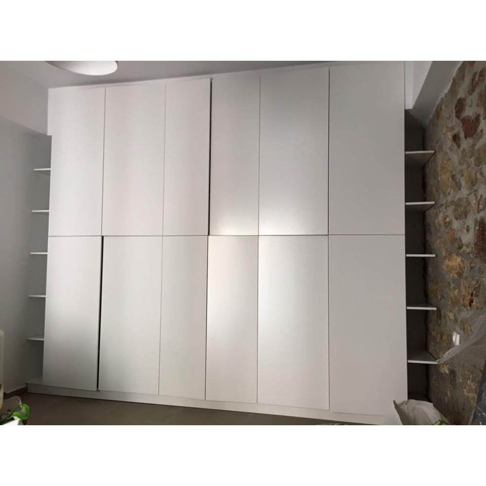 Ειδική κατασκευή ντουλάπας Μοσχάτο λάκα λευκή